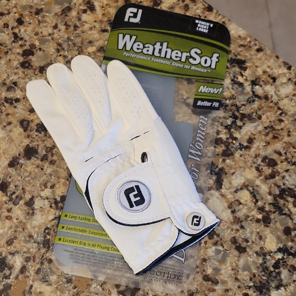 FootJoy White and Black Women’s WeatherSof Golf Glove Right Large NIP